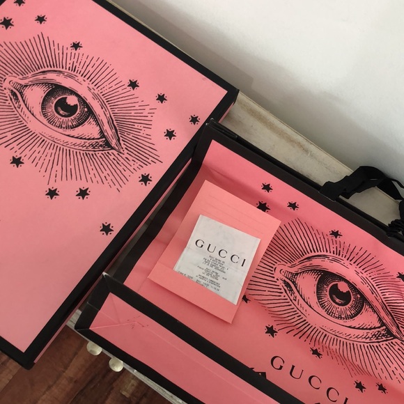 Gucci Garden T-Shirt! - Picture 9 of 14